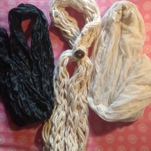 Lot of 3 Scarves